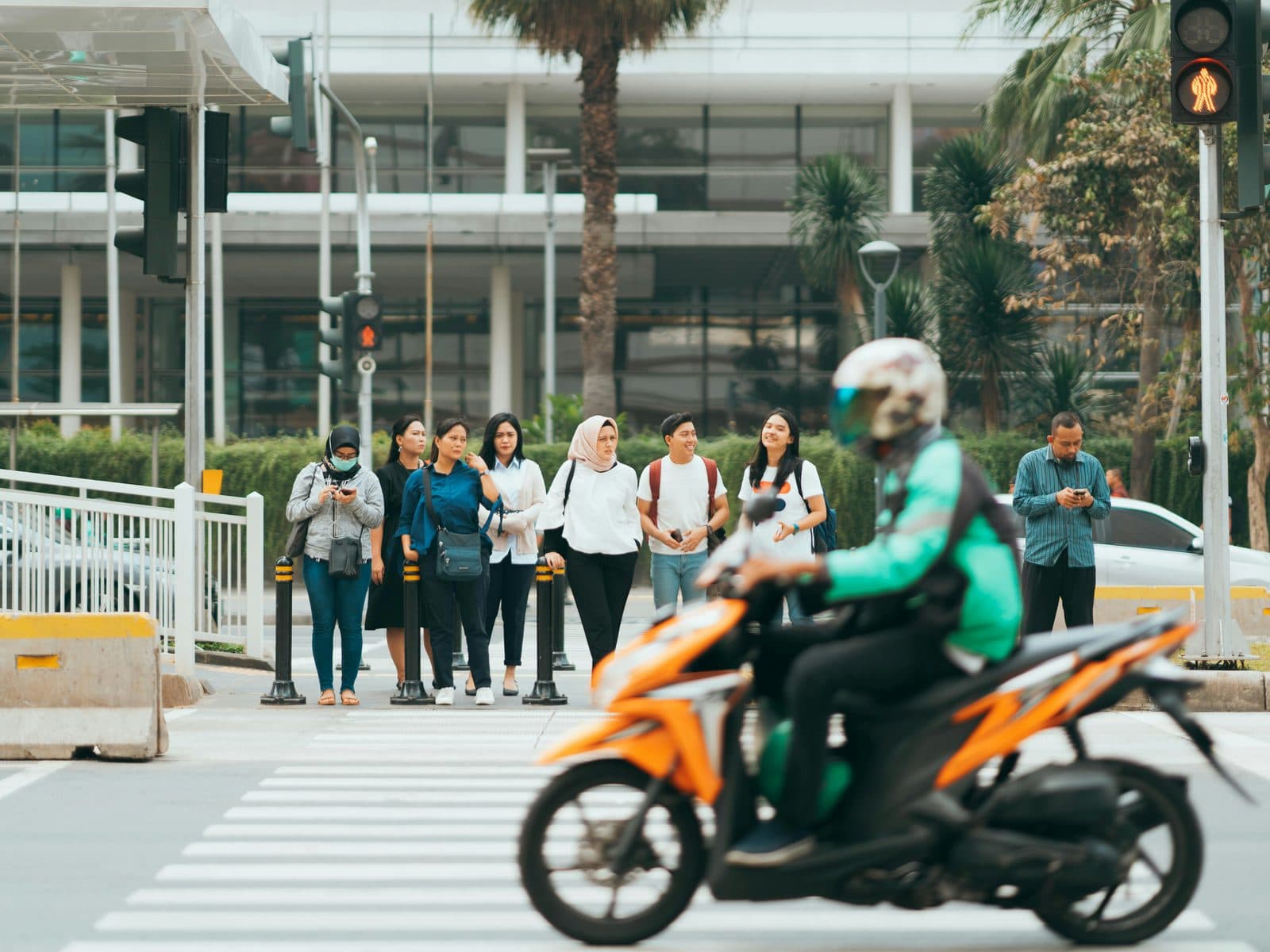 Indonesia's Struggle with Slowing Consumerism preview